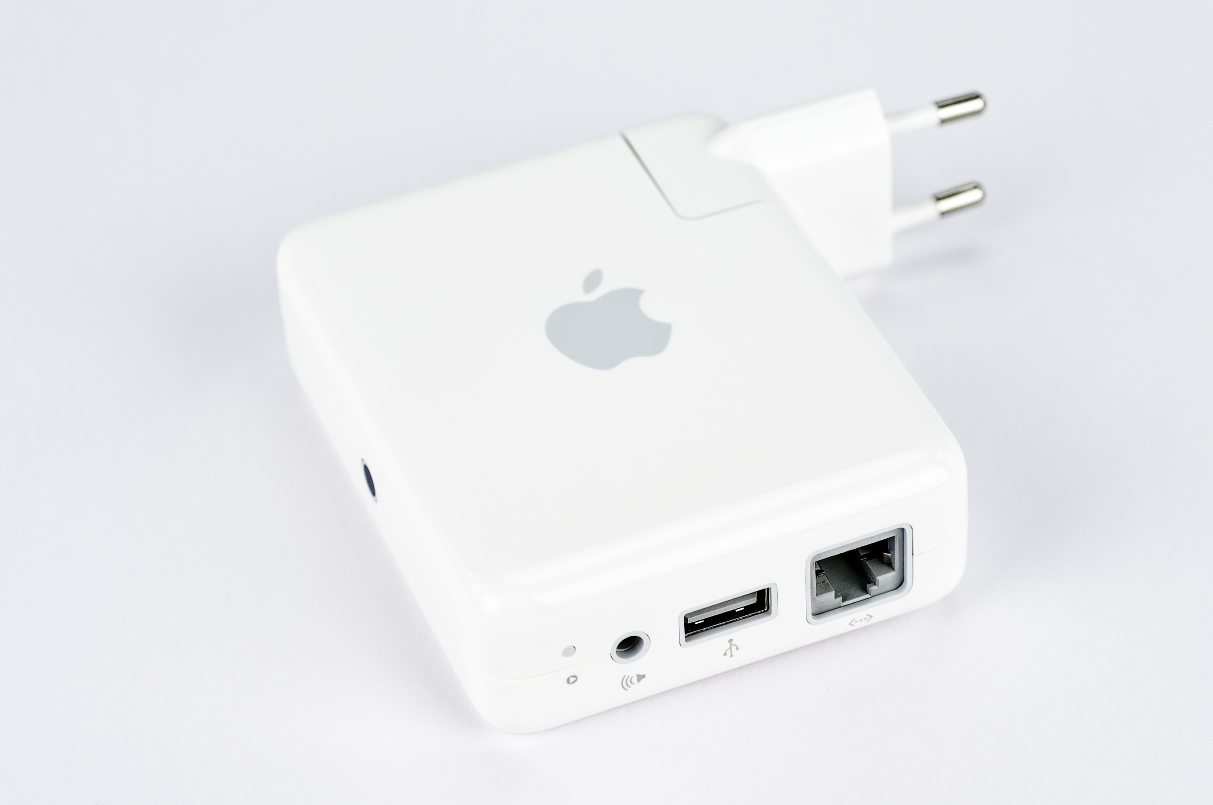 Svare Kondensere Tempel Referencing Apple WI-FI devices : Airport, Airport Extreme, Airport Express  and Airport Time Capsule - Freney.net